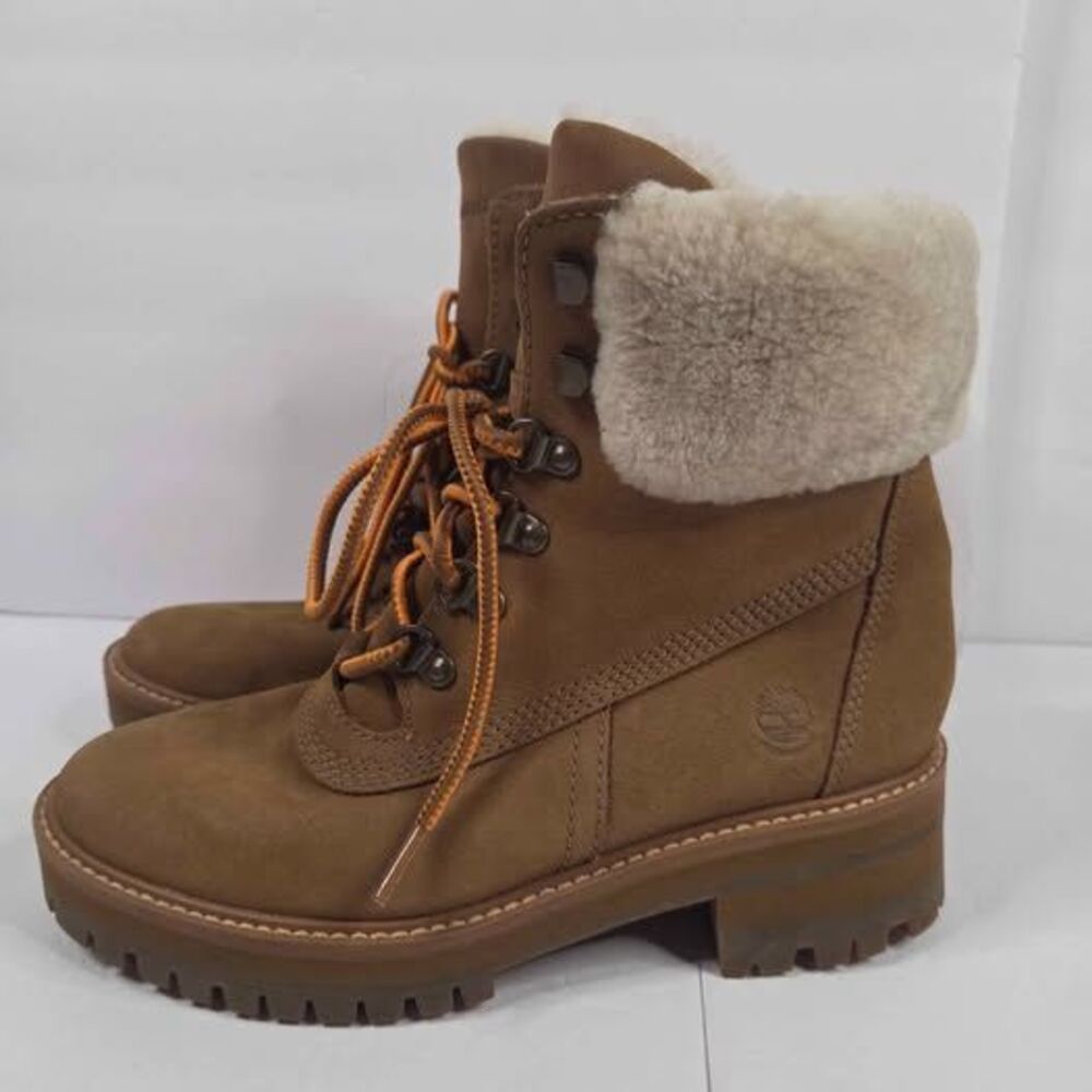 Timberland Courmayeur Valley Waterproof Faux Shearling Hiking Boots Size 6